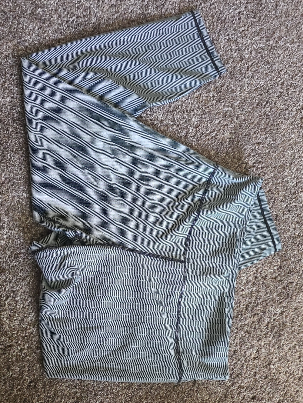 ZYIA Gray Herringbone Active Leggings Gray, Black